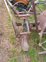 Arracheuse a pommes de terre (1930) (30eme fete des moissons de Saint-Jean-de-Touslas) (2)